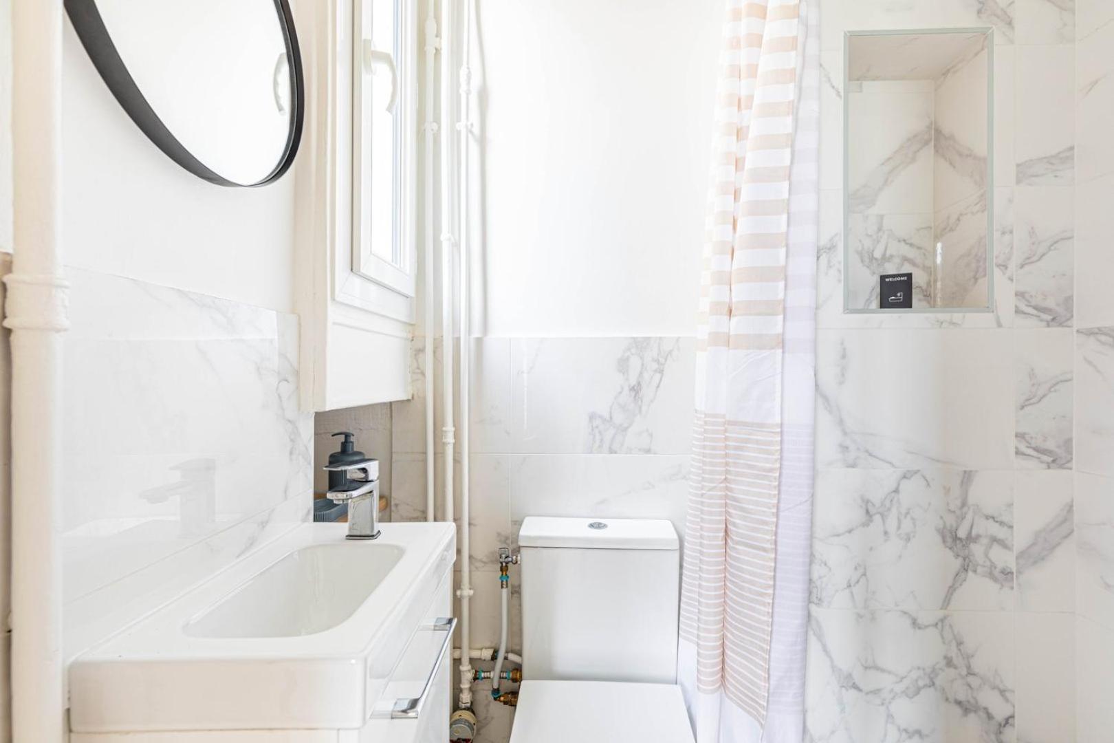 Guestready - Sleek And Comfy Near The Metro Parijs